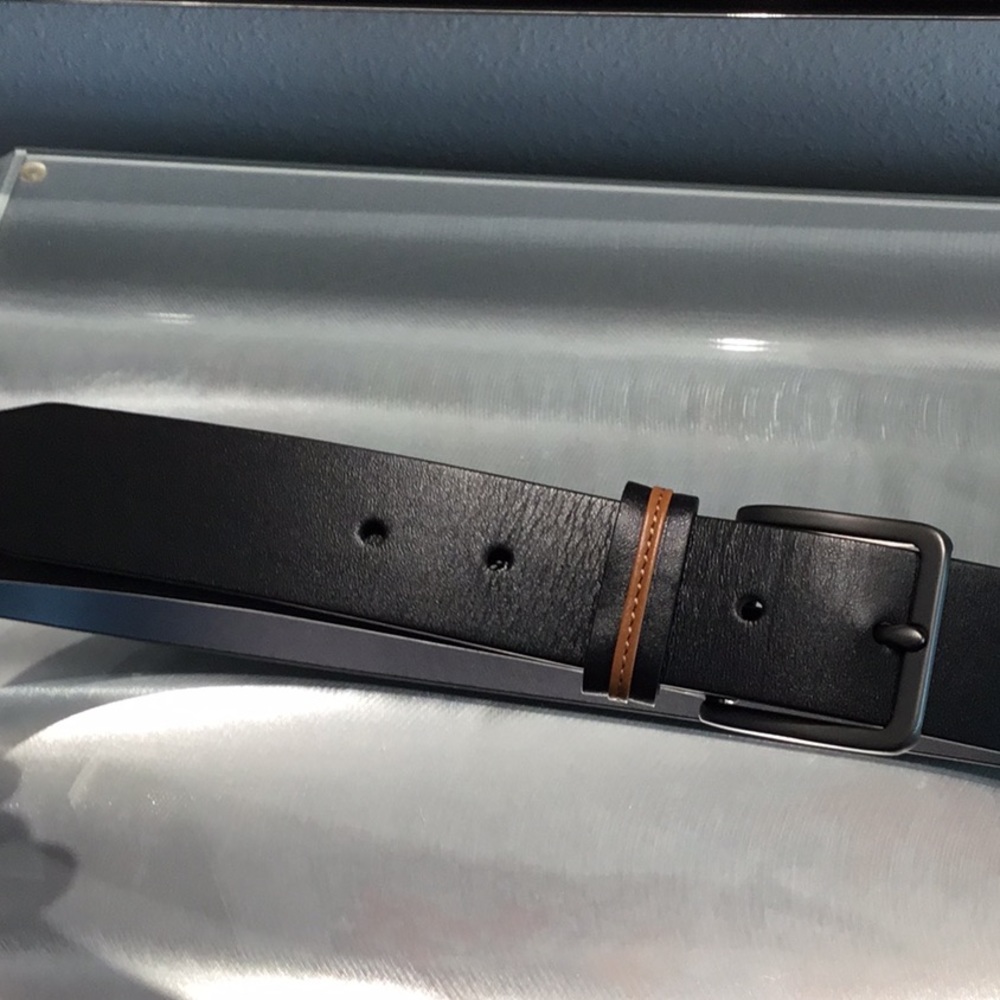 Men’s leather belt